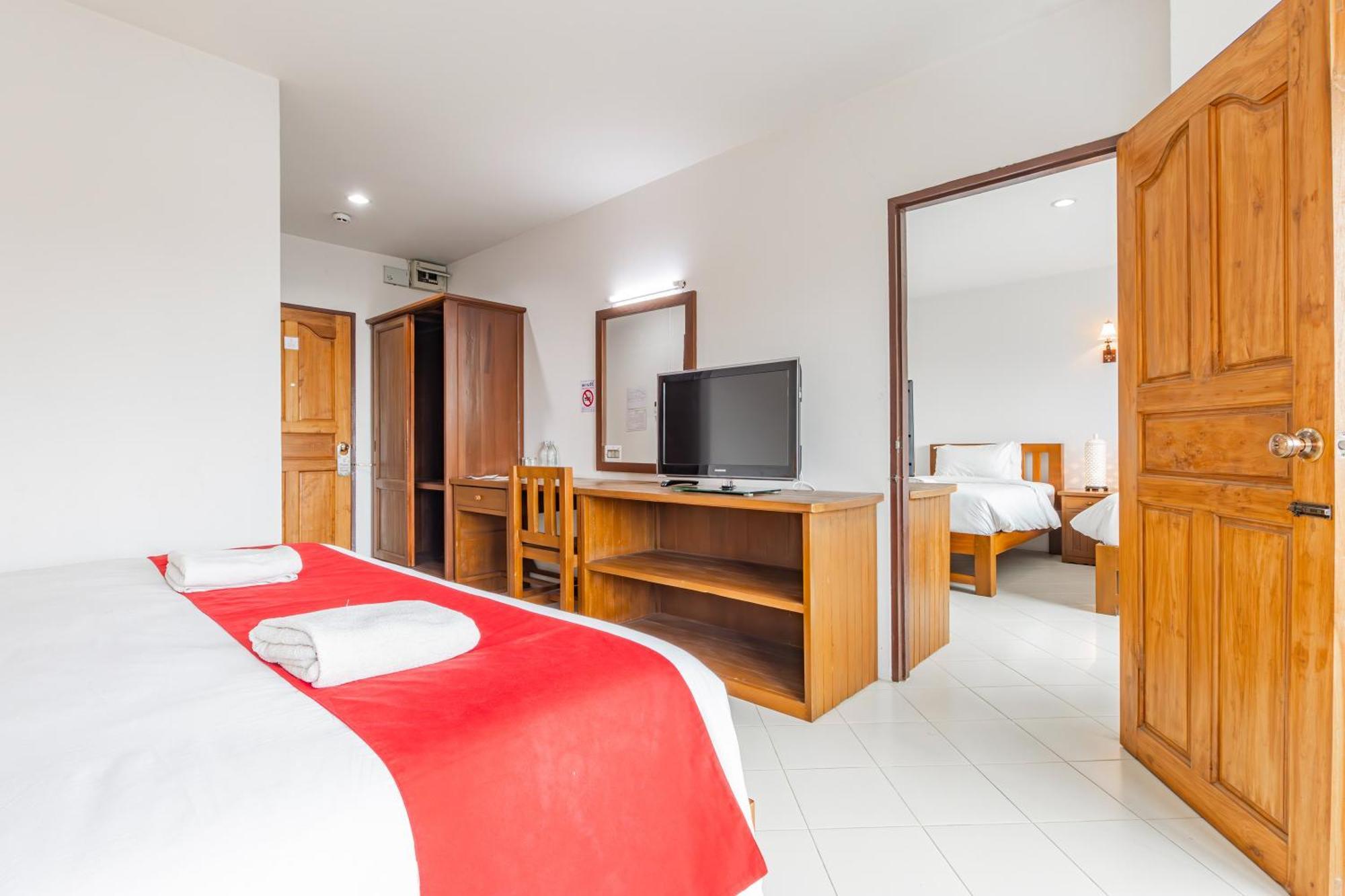 Budget Stars Hotel Csiangmaj Kültér fotó