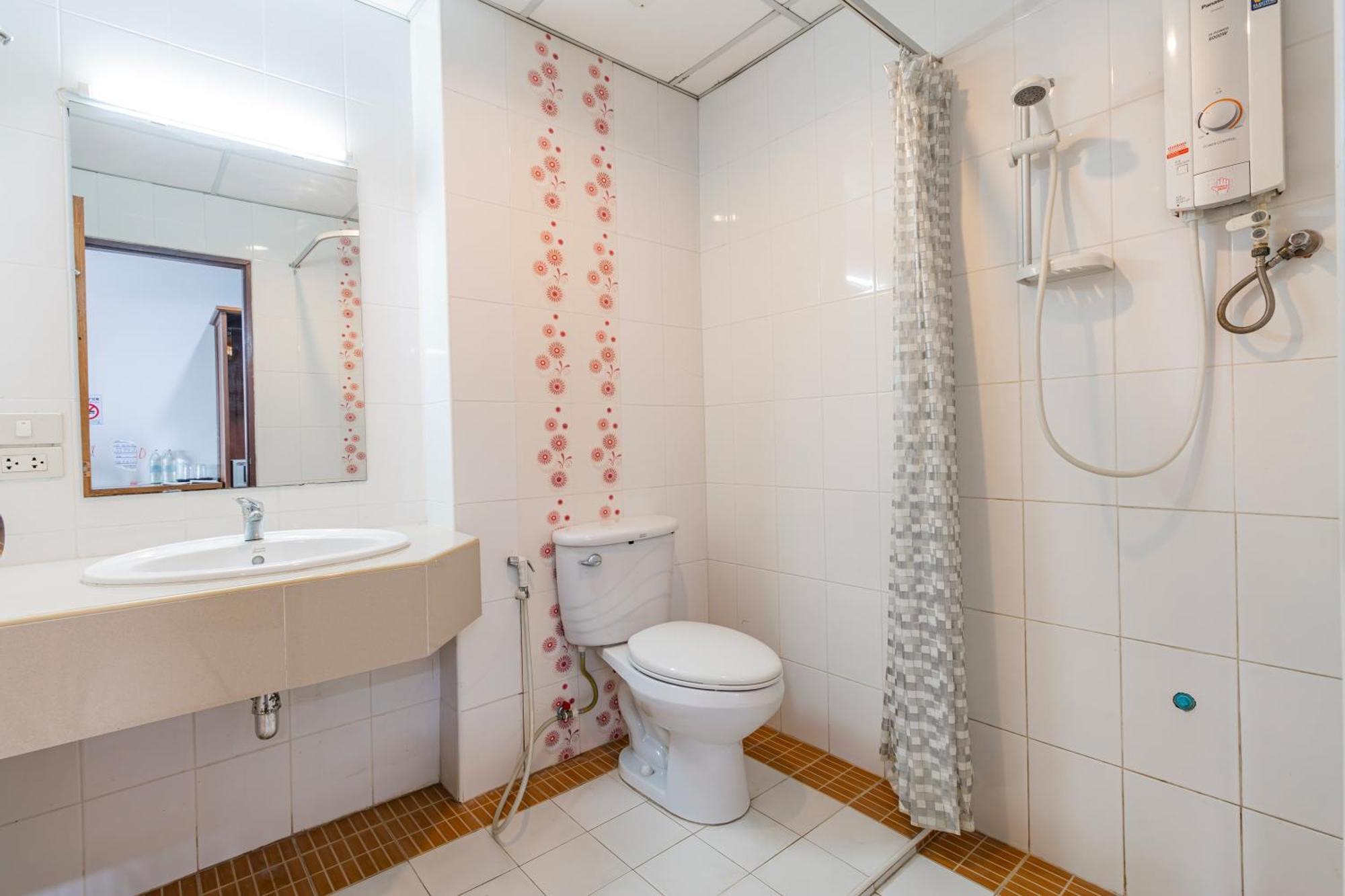 Budget Stars Hotel Csiangmaj Kültér fotó