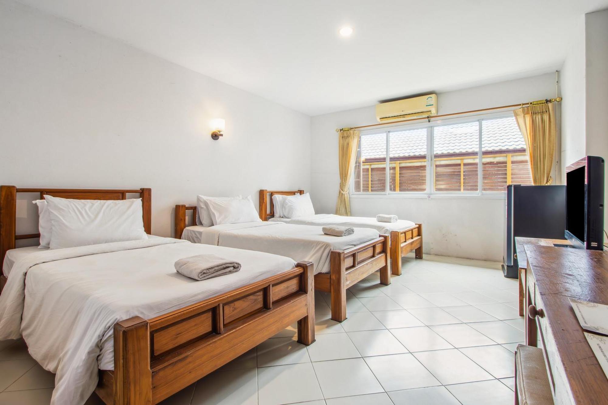 Budget Stars Hotel Csiangmaj Kültér fotó