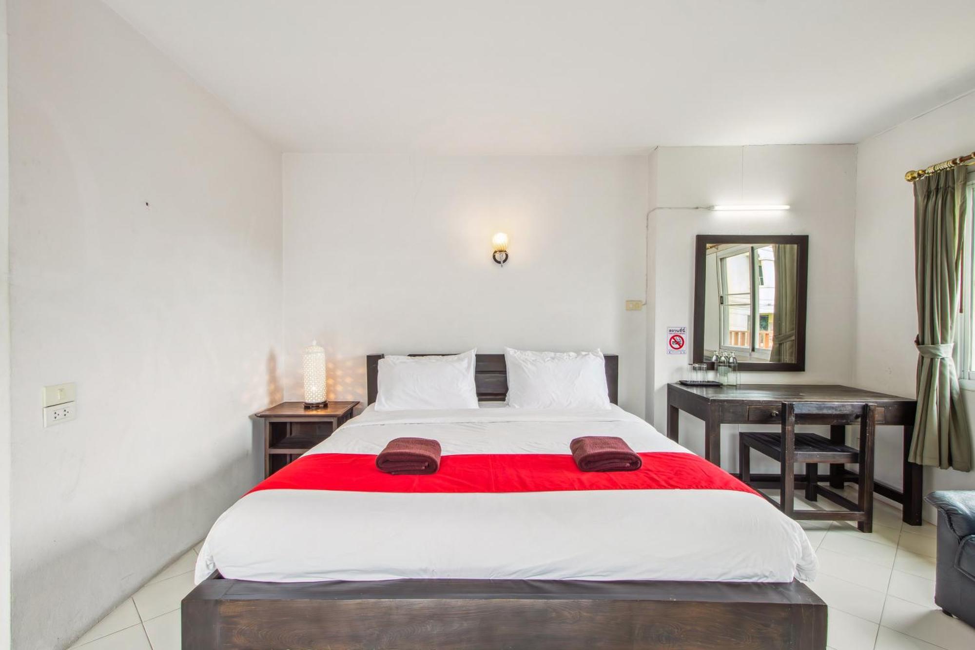 Budget Stars Hotel Csiangmaj Kültér fotó