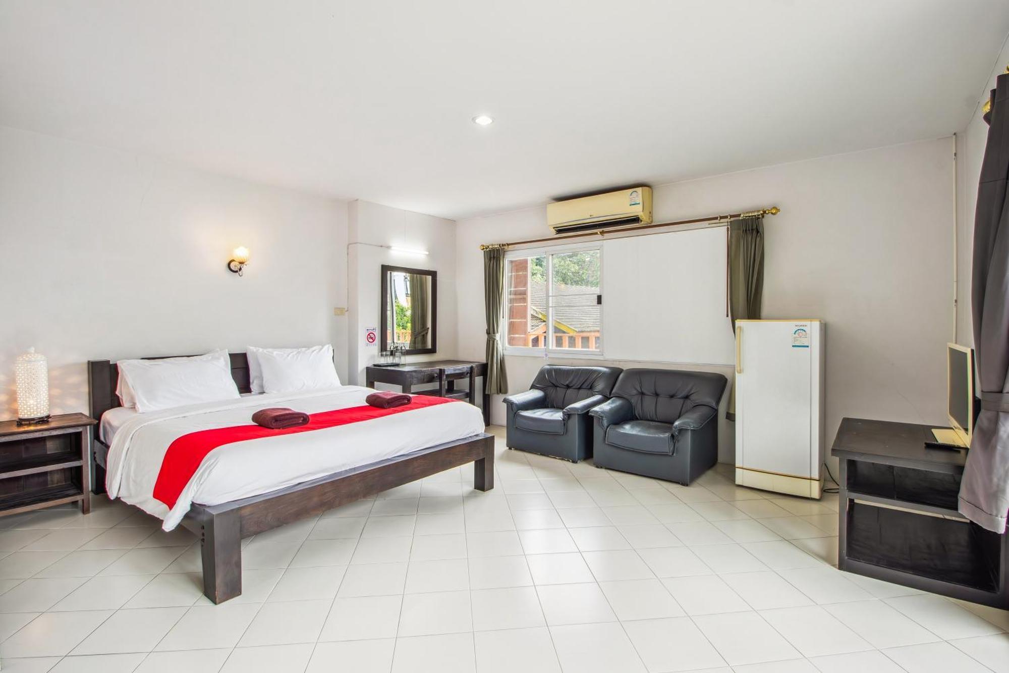 Budget Stars Hotel Csiangmaj Kültér fotó