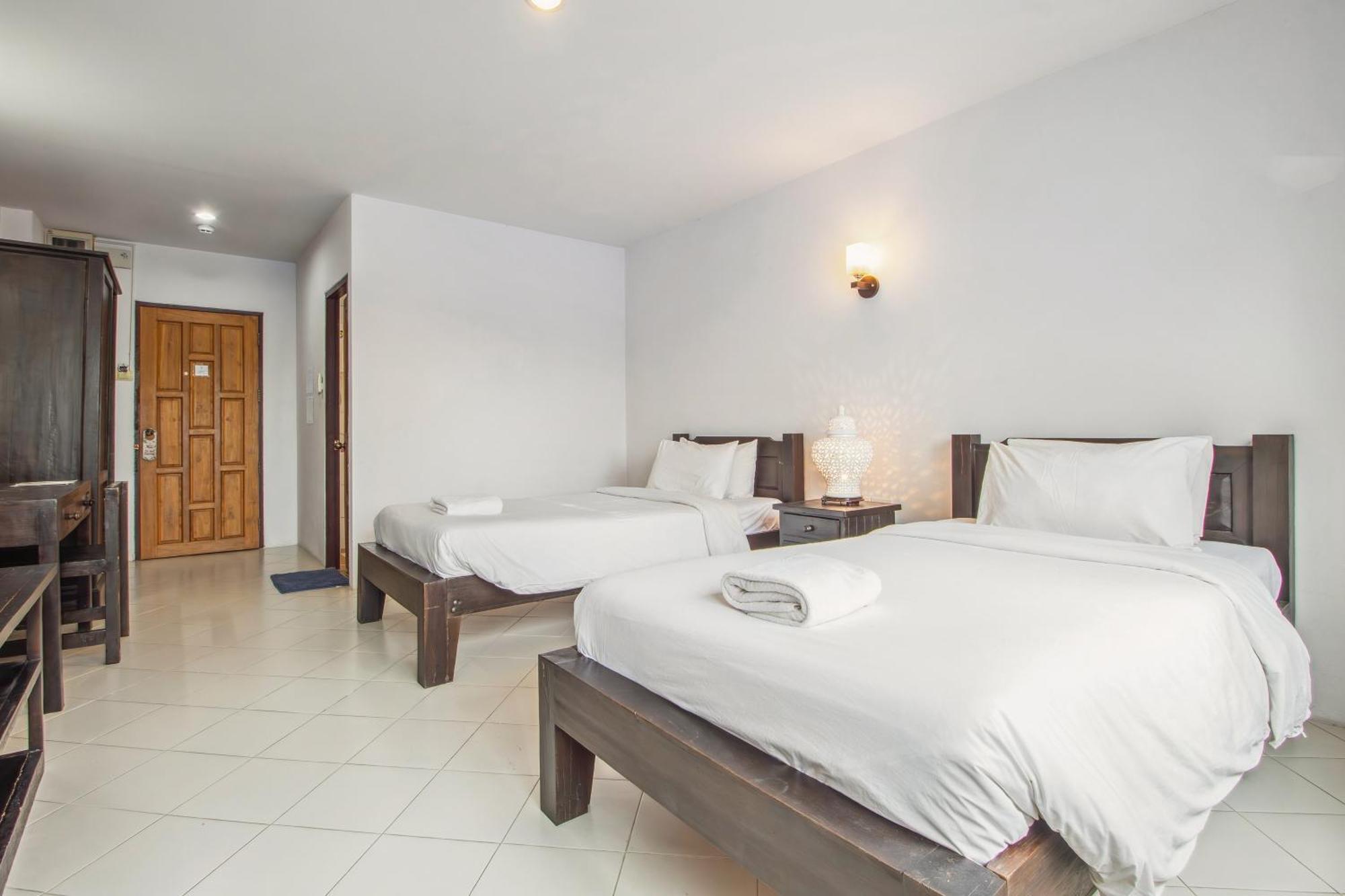 Budget Stars Hotel Csiangmaj Kültér fotó
