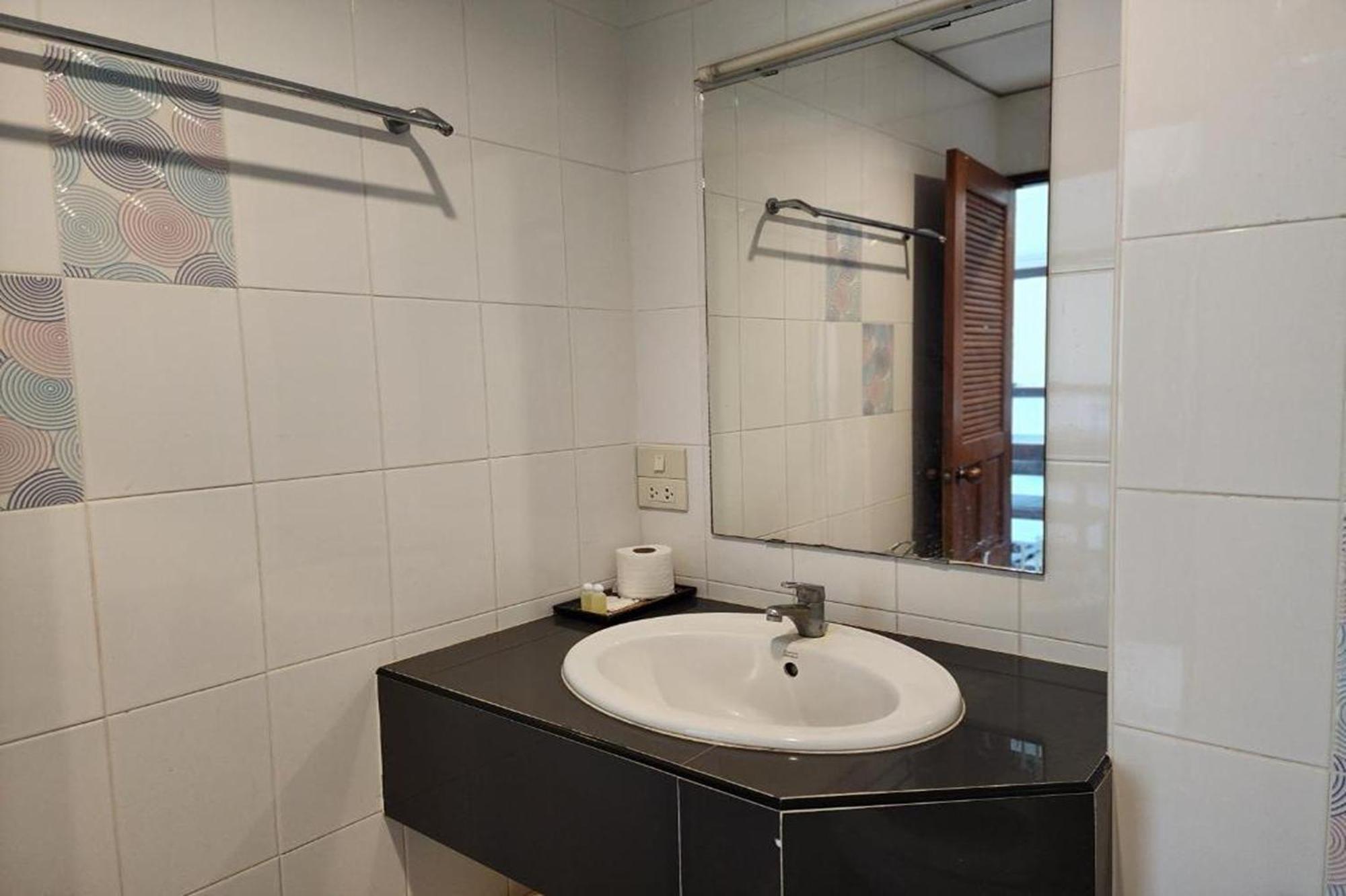 Budget Stars Hotel Csiangmaj Kültér fotó